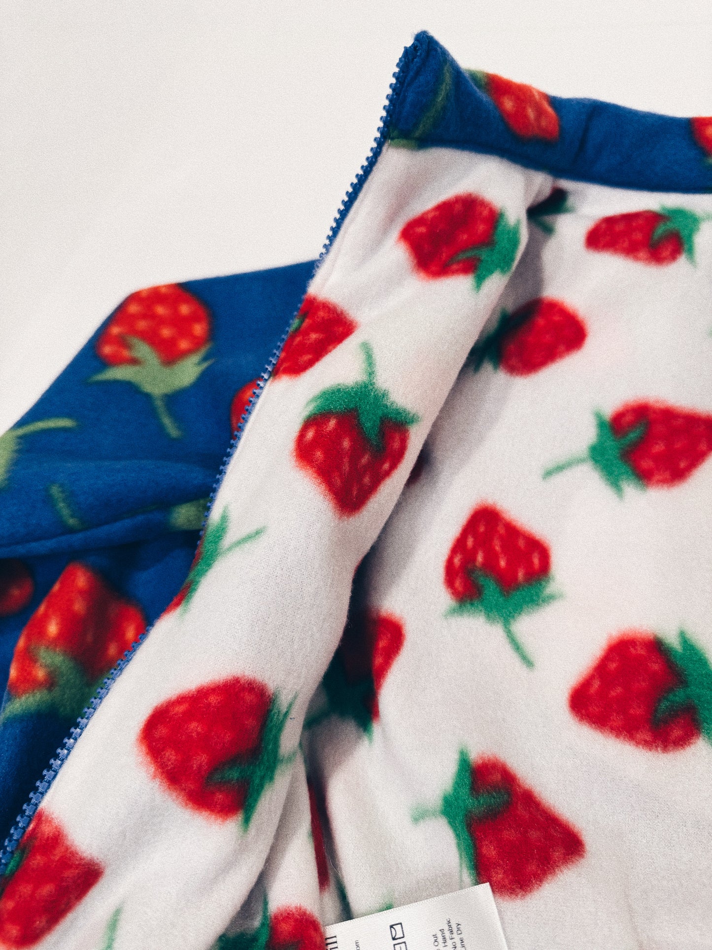 Strawberry Fleece Jacket - Blue